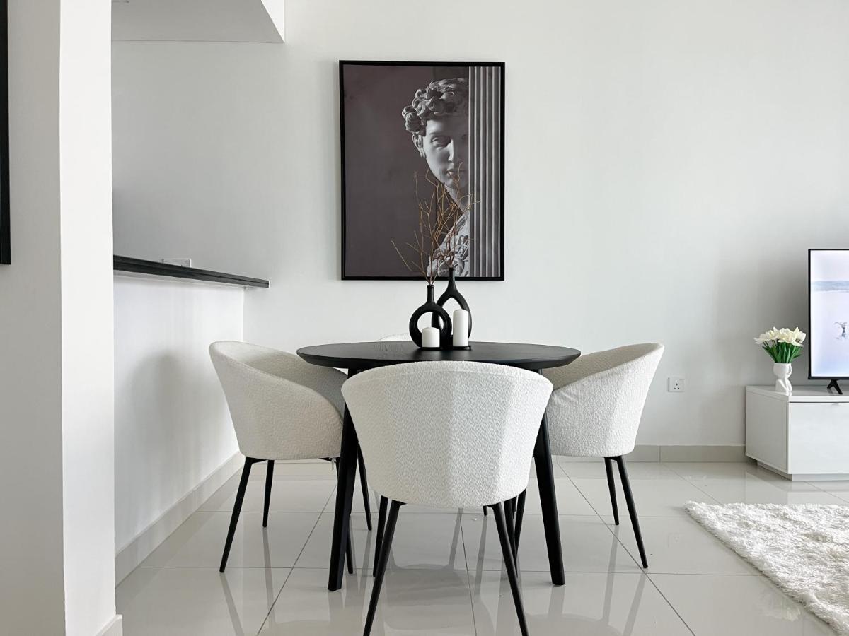 Trophy - Sparkling Suites W Palm View With Direct Access To Marina Walk Dubai Exterior foto